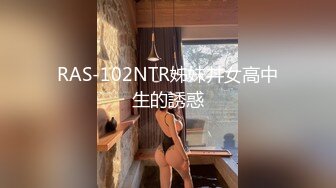 冬瓜哥城中村小旅馆嫖站街妹衣服还没脱就迫不及待把妹子扑到给妹子舔舔逼下面垫着枕头干