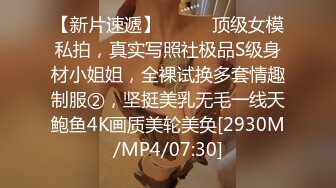 老熟女就喜欢后入操肥臀