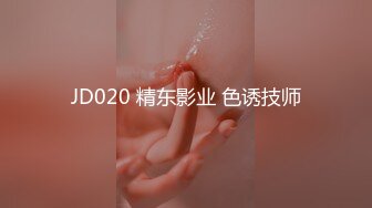 [MP4/558M]10/13最新 小妹下海直播首秀揉奶玩逼掰开给狼友看真嫩啊VIP1196