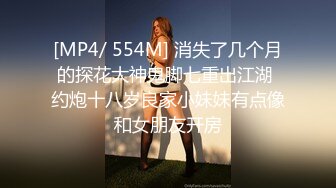 商场女厕偷拍烈焰红唇清纯牛仔裙美女⭐逼逼一道沟看的哥直痒