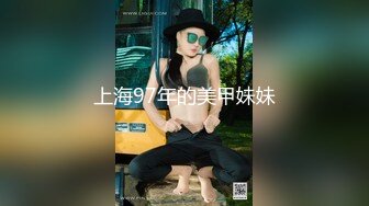 邪恶的房东卫生间暗藏摄像头偷拍多位美女租客嘘嘘 (1)