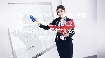 商场女厕近距离偷窥口罩美女的小黑鲍