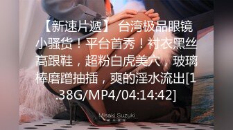 STP18557 背上纹身少妇沙发上啪啪，后入骑坐抱起来大力抽插猛操